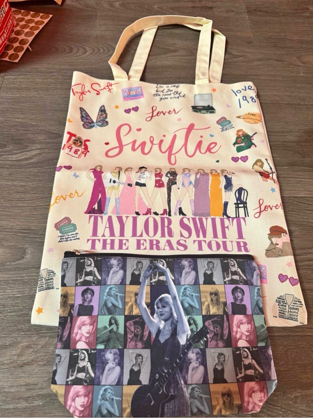 Taylor Swift Pop Art Cosmetic Pouch with Sticker & Keychain Set